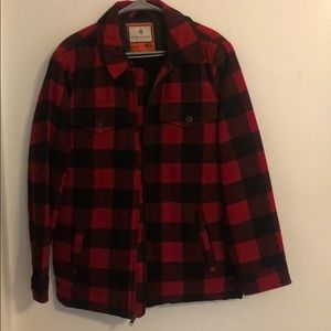 Legendary Whitetails men’s medium flannel jacket